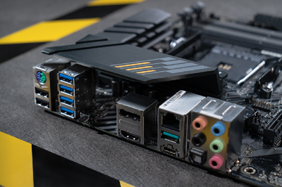 精準詮釋電競實力 華碩TUF GAMING B550M-PLUS重炮手CFHD定制版主板測評